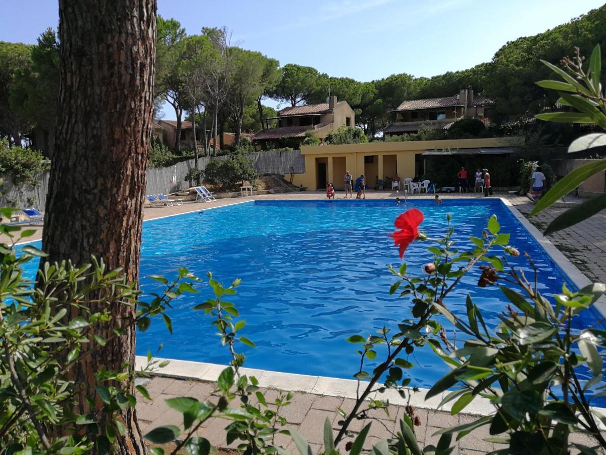 Villetta Graziosa Sul Mare Ristrutturata Fort Village Εξωτερικό φωτογραφία