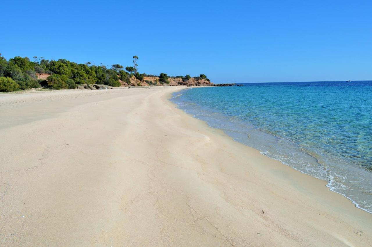 Villetta Graziosa Sul Mare Ristrutturata Fort Village Εξωτερικό φωτογραφία